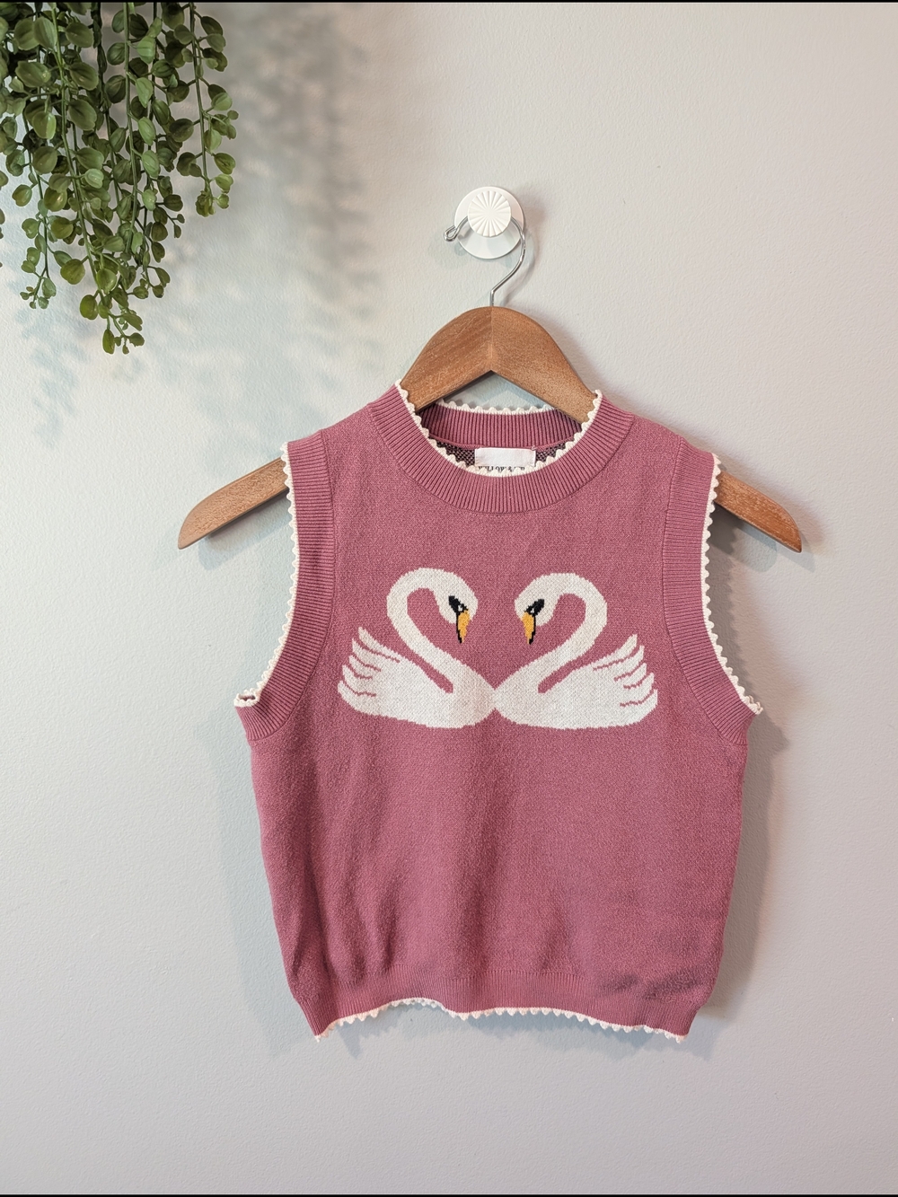 Willow & Wind Swan Knit Sleeveless Sweater Tank - Pink Size Small